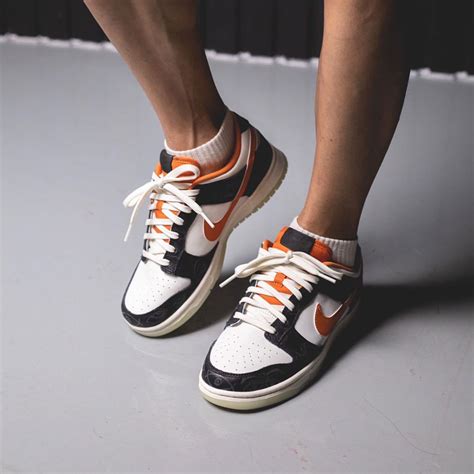 Nike low halloween